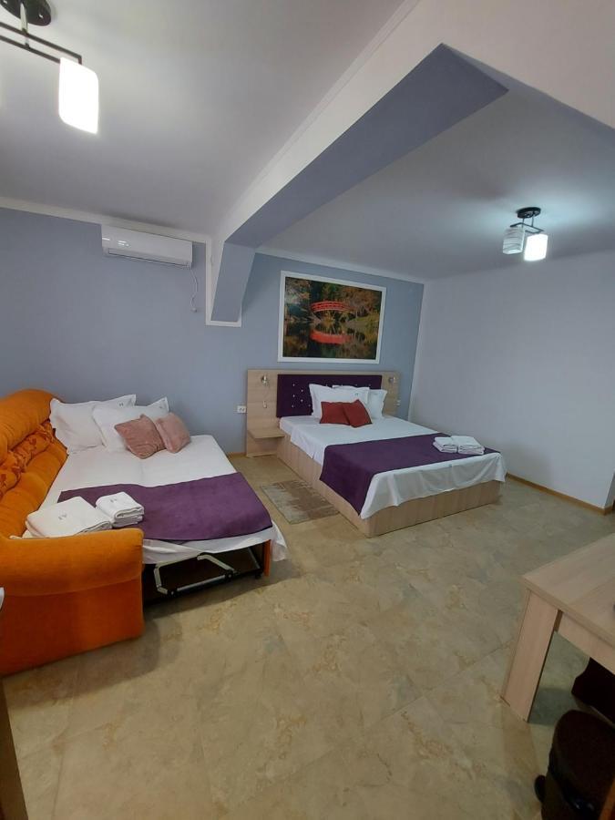 Casa IV Hotell Vama Veche Exteriör bild