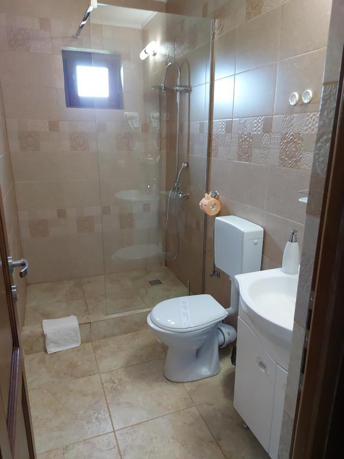 Casa IV Hotell Vama Veche Exteriör bild